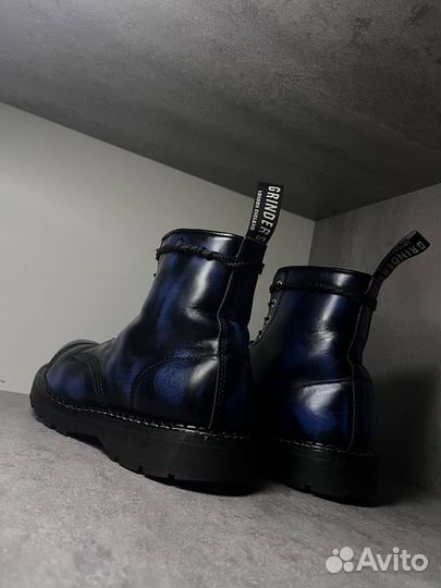 Grinders Baron 44 Camelot Steel Shellys Ranger