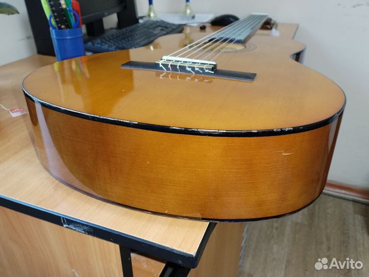 Yamaha c40 3/4 классическая гитара