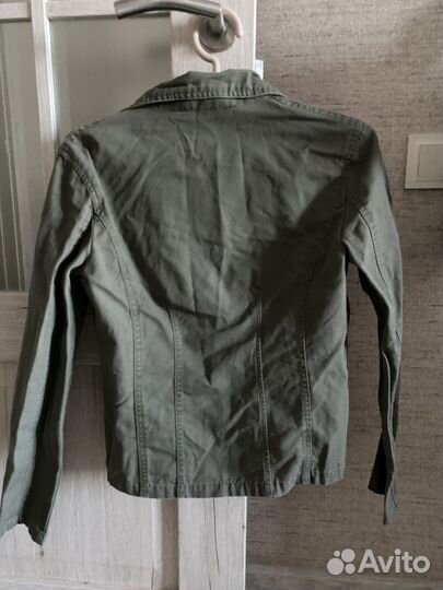 Пиджак женский 42