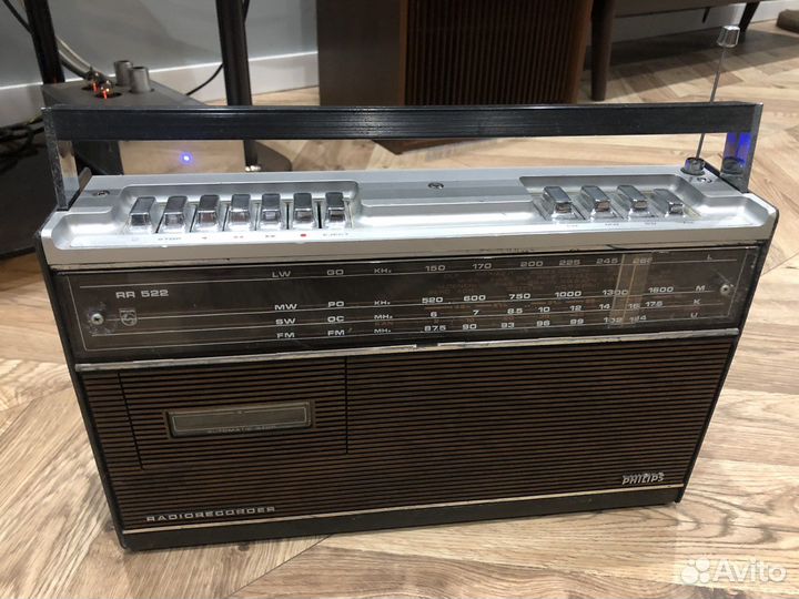 Радиоприемник Phillips RR 522