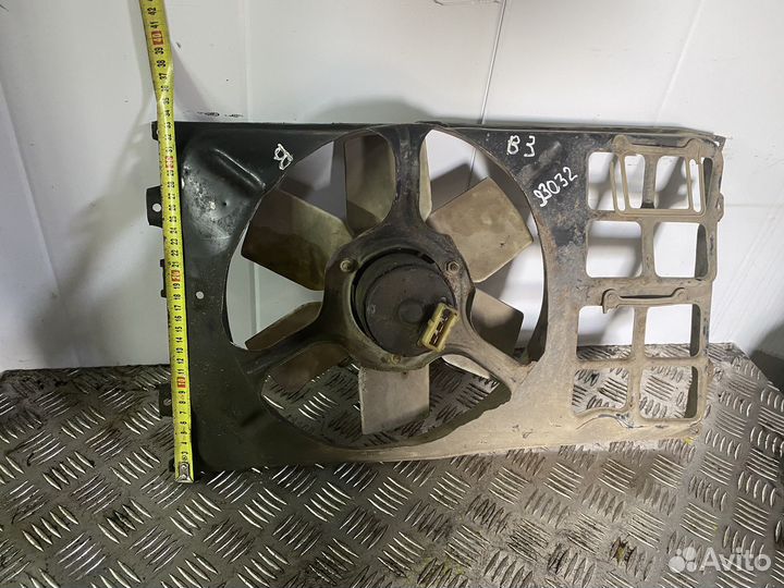 Вентилятор радиатора VW Passat B3 1.8 в сборе