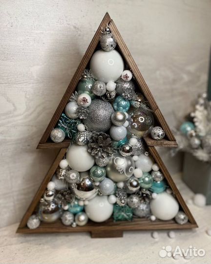 Декоративная настольная елка