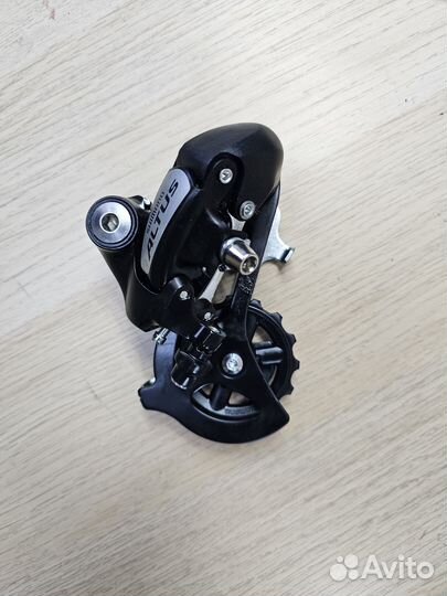 Задний переключатель Shimano altus 7-8-9 ск, новый