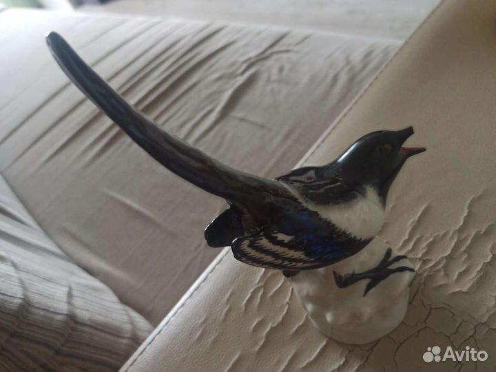 Статуэтка сорока ссср.Отличное состояние