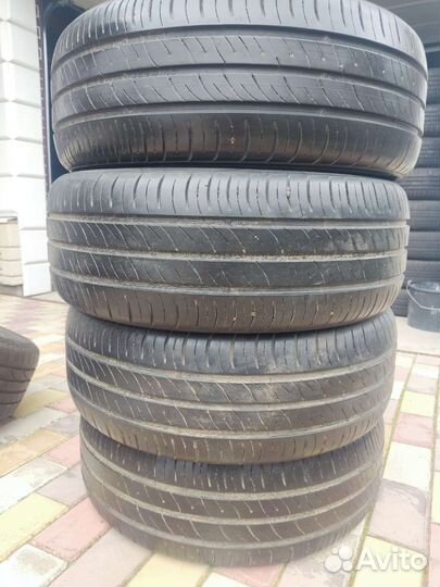 Kumho Ecowing ES01 KH27 205/55 R16