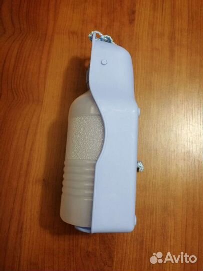 Портативная поилка для собак