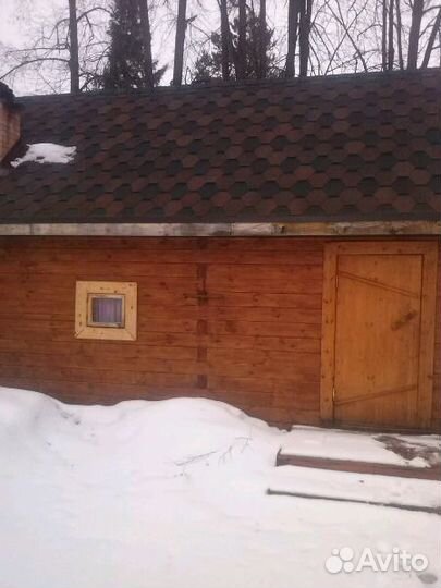 Бригада строителей