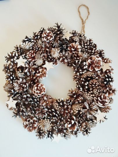 Новогодний рождественский венок на дверь