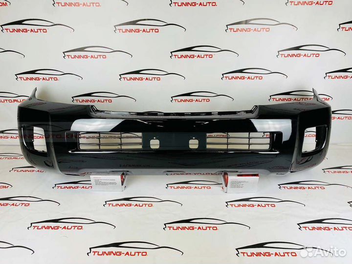 Бампер передний Toyota Land Cruiser 200 P3095