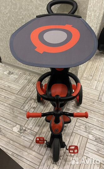 Трехколесный велоcипед-беговел Globber (4 в 1)