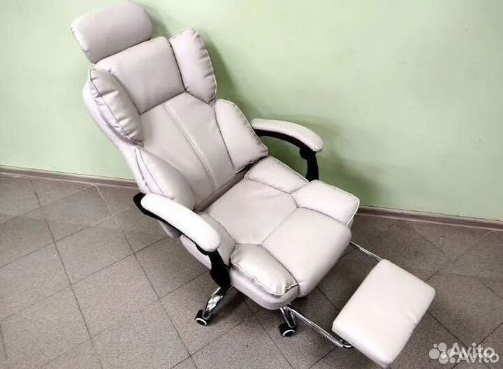 Кресло для игр. Игровое кресло с массажем