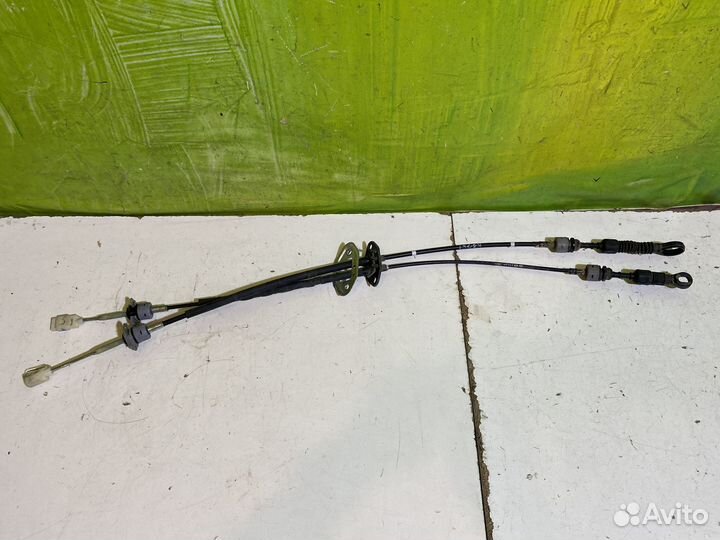 Трос кпп KIA Rio 3 Hyundai Solaris 437941R100