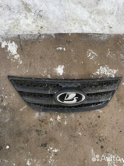 Решетка радиатора LADA Largus