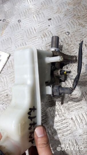 Цилиндр тормозной главный Hyundai Solaris