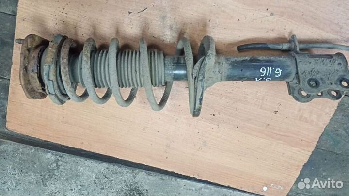 Стойка задняя левая Mazda 626 GE FS 2.0