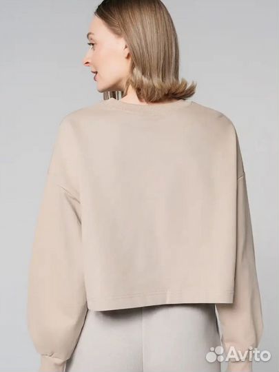 Женский укороченный свитшот