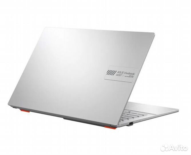 Asus Vivobook Go 15.6