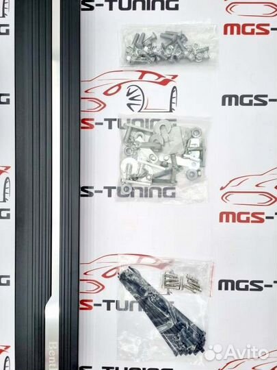 Выдвижные пороги Bentley Bentayga подножки