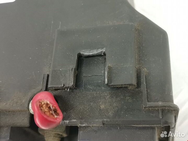 Блок предохранителей Renault Laguna рест. 2001