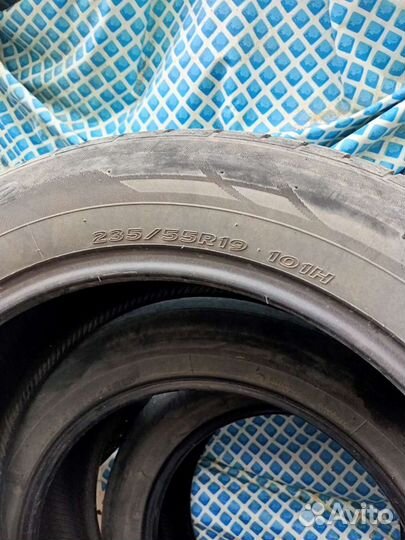 Hankook AH33 235/55 R19