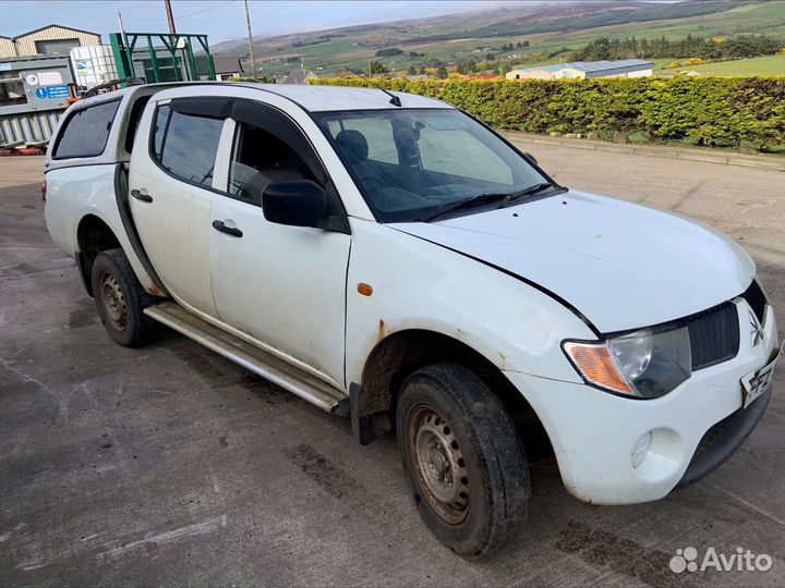 Мост задний mitsubishi L200 K4T 2008