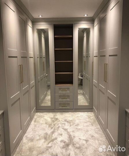 Шкаф в гардеробную