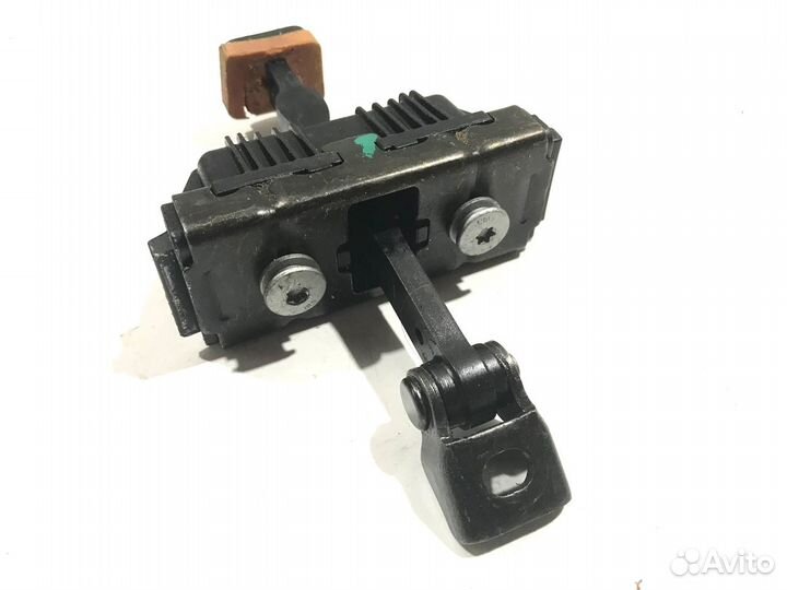 Ограничитель задний правый BMW X5 E53