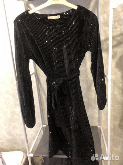 Вечернее платье