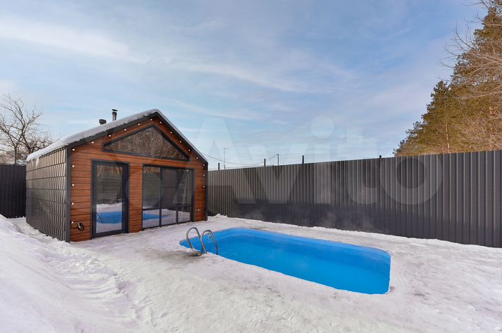 Дом 131 м² на участке 5,5 сот.