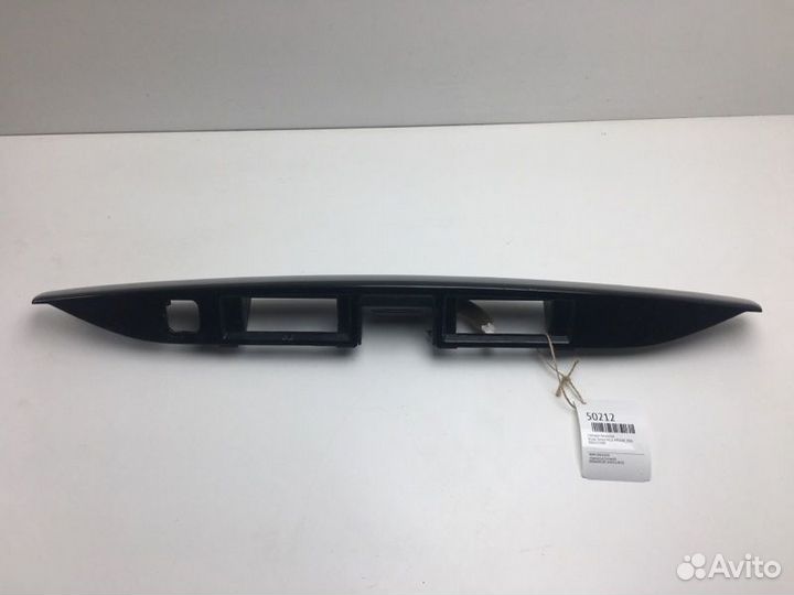 Накладка багажника Nissan Serena NC25 MR20DE 2006