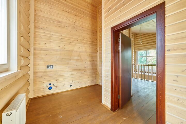 Дом 316 м² на участке 18 сот.