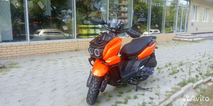 Скутер tmbk tank 50(150)