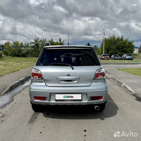 Mitsubishi Outlander 2.4 AT, 2007, 198 300 км