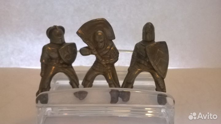 Рыцари (бронза-латунь)