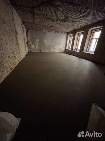 Стяжка пола механизированная