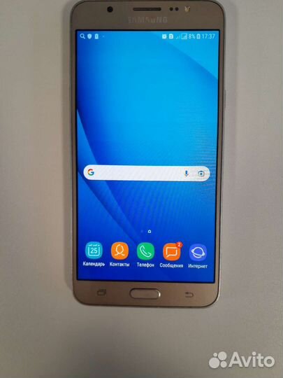 Телефон Samsung galaxyJ7