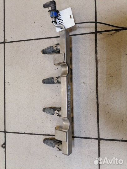 Топливная рампа с форсунками Haima 3