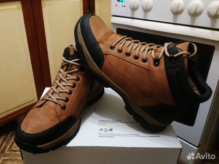 Мужские ботинки