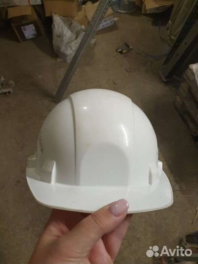 Каска защитная