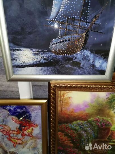 Картины из хрустальных страз