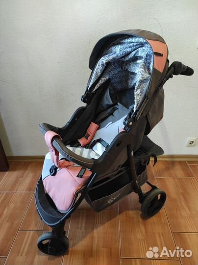 Прогулочная коляска бу