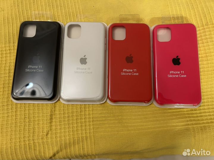 Чехол на iPhone 11