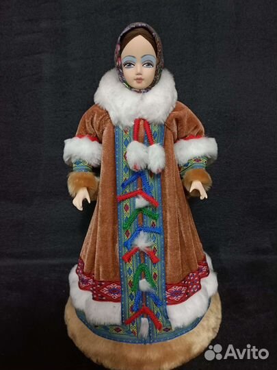 Куклы фарфоровые лот