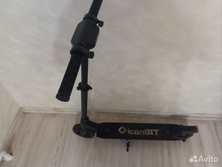 Электросамокат iconbit