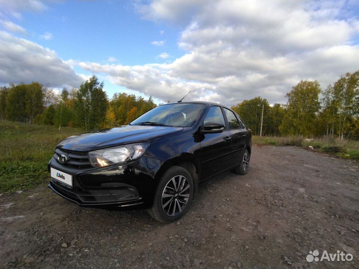 LADA Granta 1.6 МТ, 2022, 14 000 км