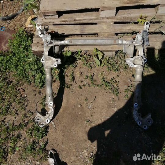 Подрамник перед audi a4 b8 а5