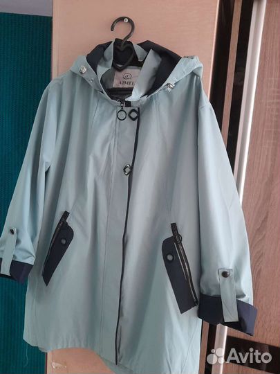 Куртка ветровка