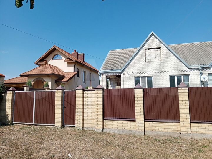 Коттедж 152 м² на участке 7 сот.