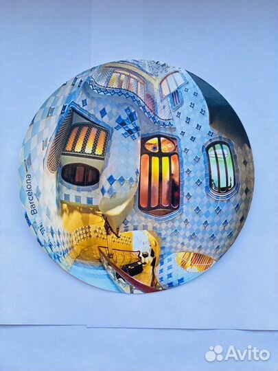 Открытки новые Барселона Гауди Бальо Шагал Цюрих