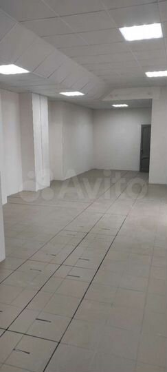 Свободного назначения, 70 м²